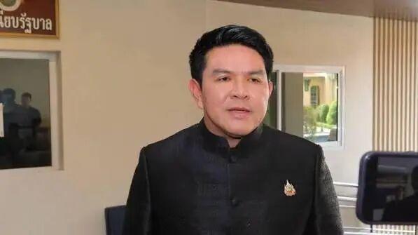 泰国部长称不欢迎给他人造成损害的游客泰国部长称不欢迎游客来泰买特权泰国旅游局面向