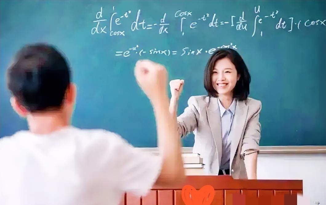 小班化火了，

教育部没发话，

刘希娅也没被“正式采纳”。

网上传得像真的一