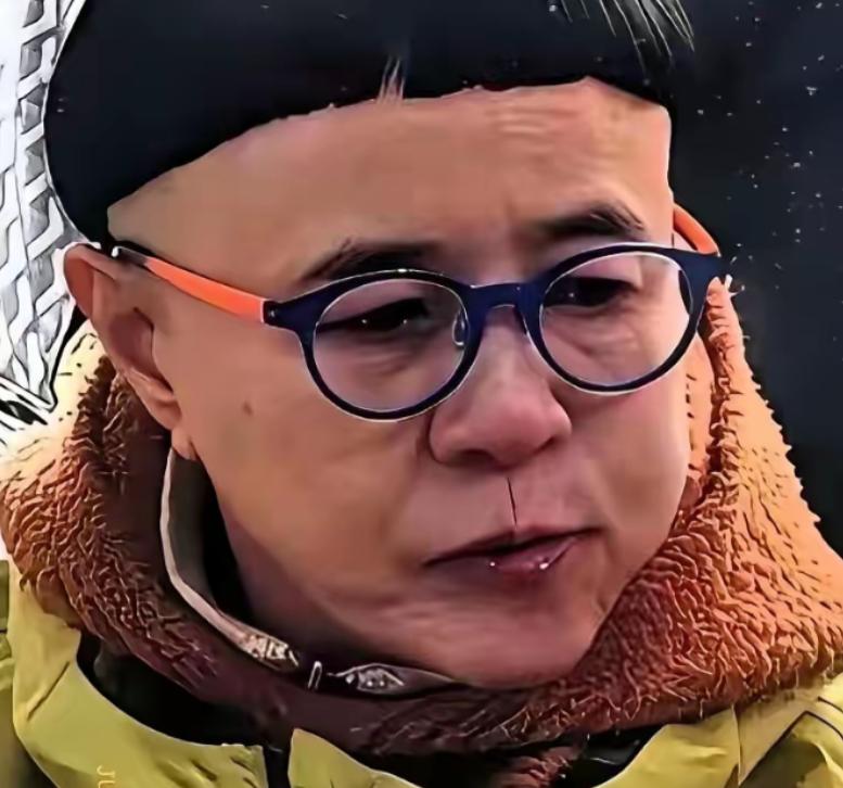 快60岁的刘纯燕，也就是大家熟悉的金龟子，每个月拿着8900的退休金，每隔20天