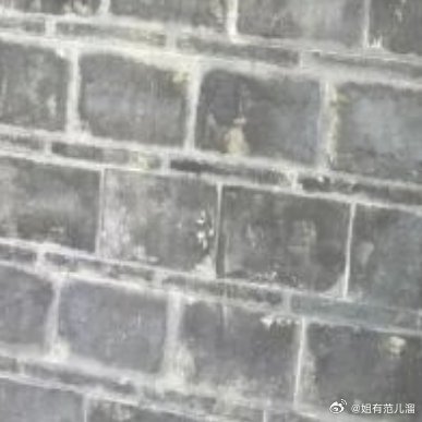 分手之后，我最怕的不是他有了新欢，是我发现自己居然活成了他喜欢的样子。他喜欢短发