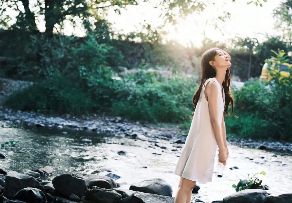 李一桐这么好看为什么不火 ​​​