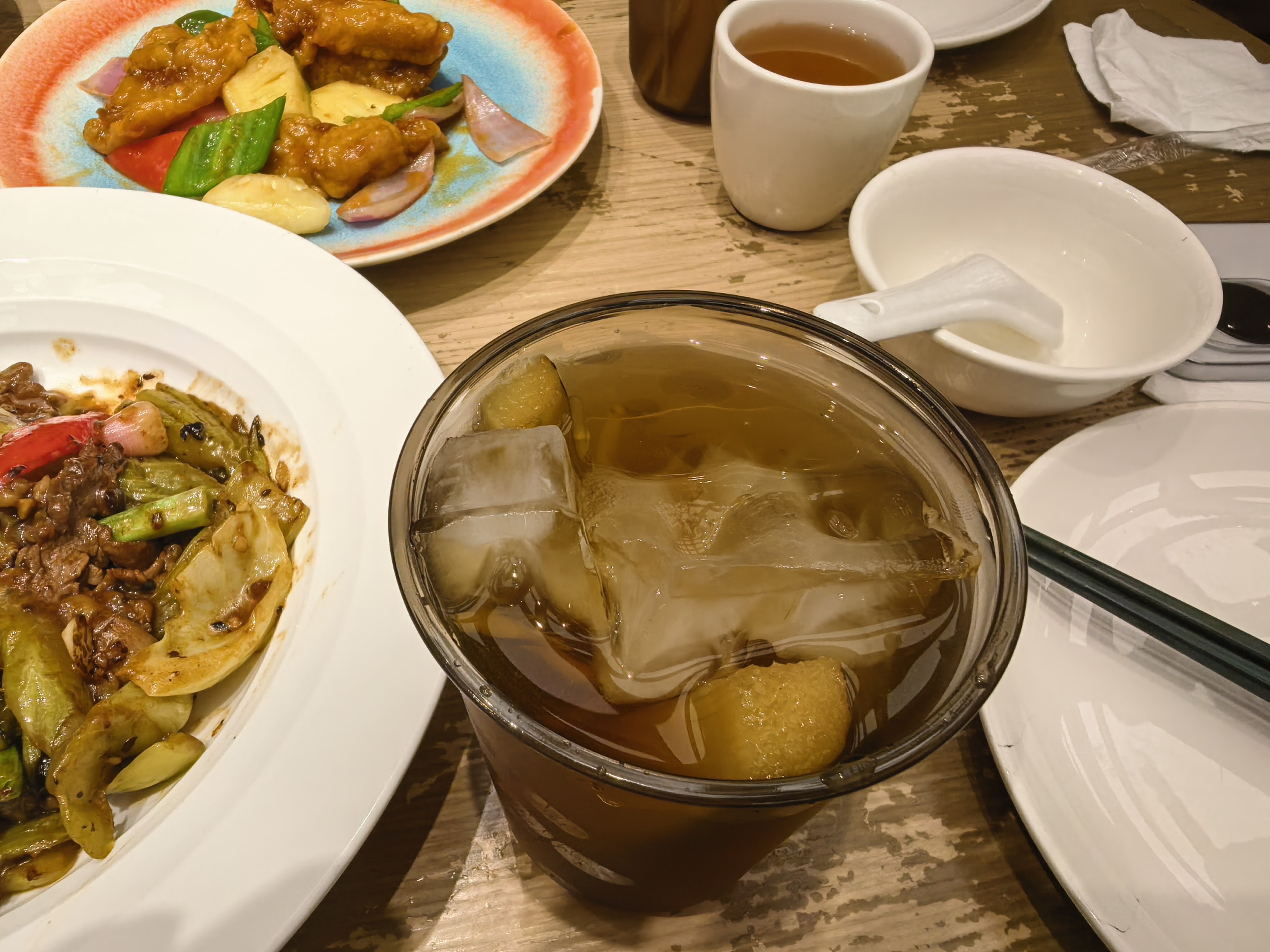 广州第一顿，食鸡，菜心和菜花太好吃了，吃到嘴里是甘甜的。美食 美食 广州·越秀公