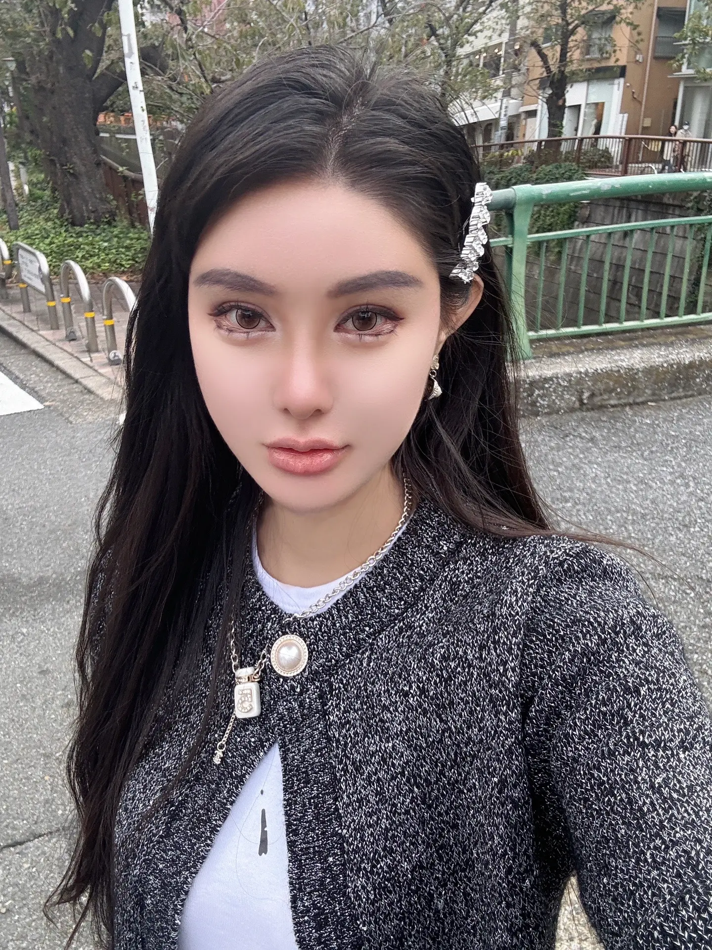 立物质人设 走幸福大道 把爱看淡 祝大家自由