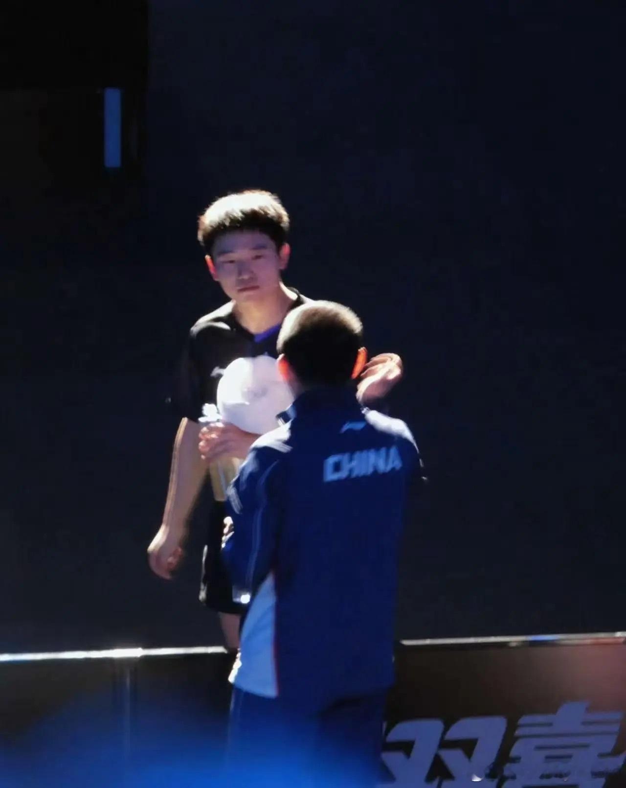 李天阳：衷心感谢乒协领导、教练组以及运动员团队给予我的宝贵参赛机会，也十分感谢王