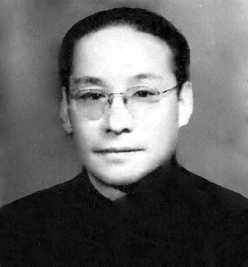 1955年，时任上海市副市长的潘汉年在北京开会期间遭到逮捕，随后神秘“失踪”。直