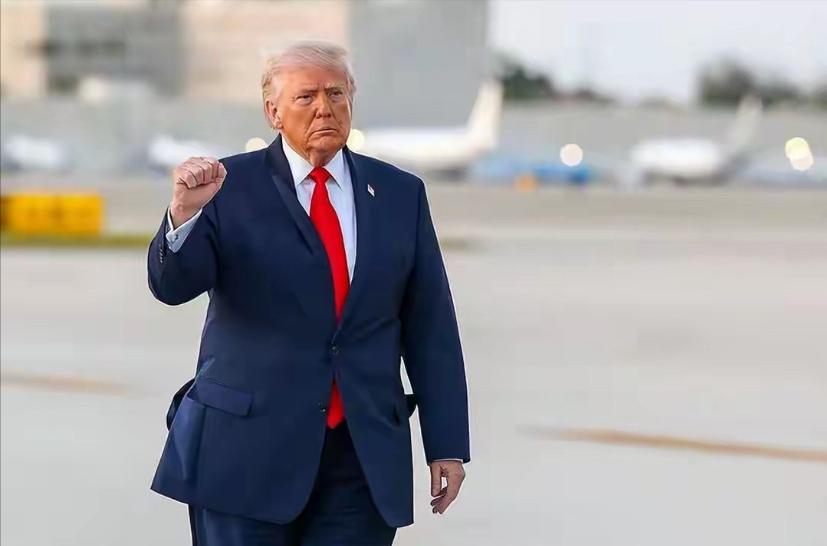 暴击特朗普！
伊巴边境走廊突然开通，美国耗尽心机搞的伊朗石油封锁彻底破产，他怕是