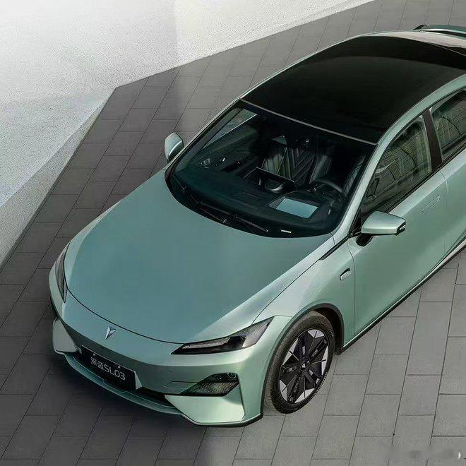 自动驾驶发展迎来重要里程碑 L3级自动驾驶有条件批量“持证上路”新华AUTO：1