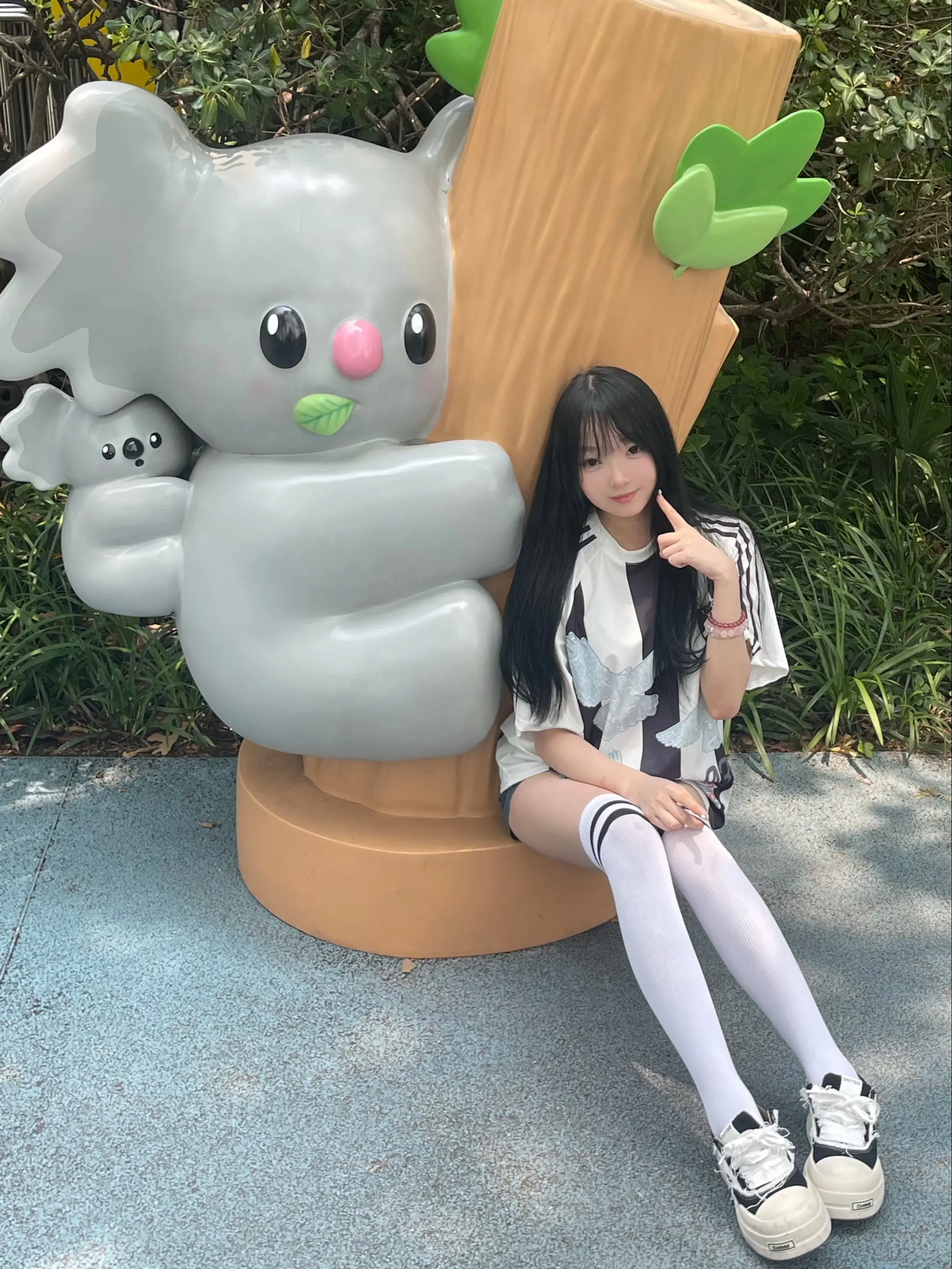 该怎么开口呢 是天气 还是好想你