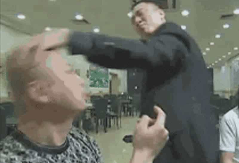 #热门梗分享#
生活不易。
快乐每一天。
分享一波搞笑gif动图。