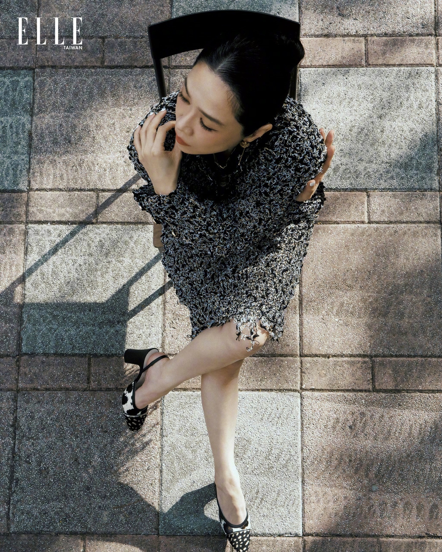 中国台湾版ELLE 三月刊封面人物，演员谢盈萱身着CHANEL 2026春夏服饰