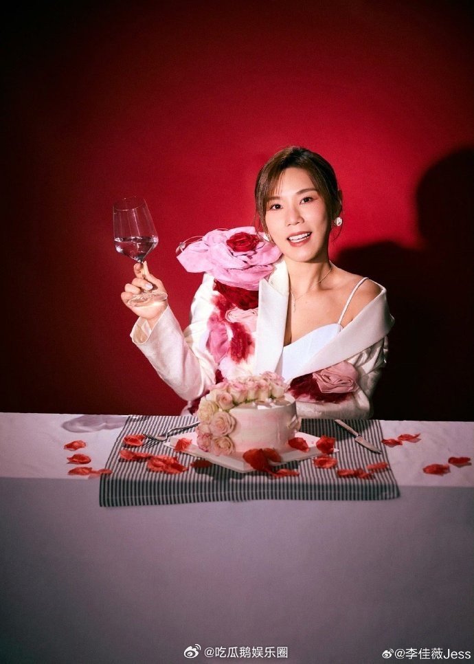 李佳薇Alin对抗路合唱实力派的神仙同台，声线碰撞张力拉满，这对抗路合唱谁听了不