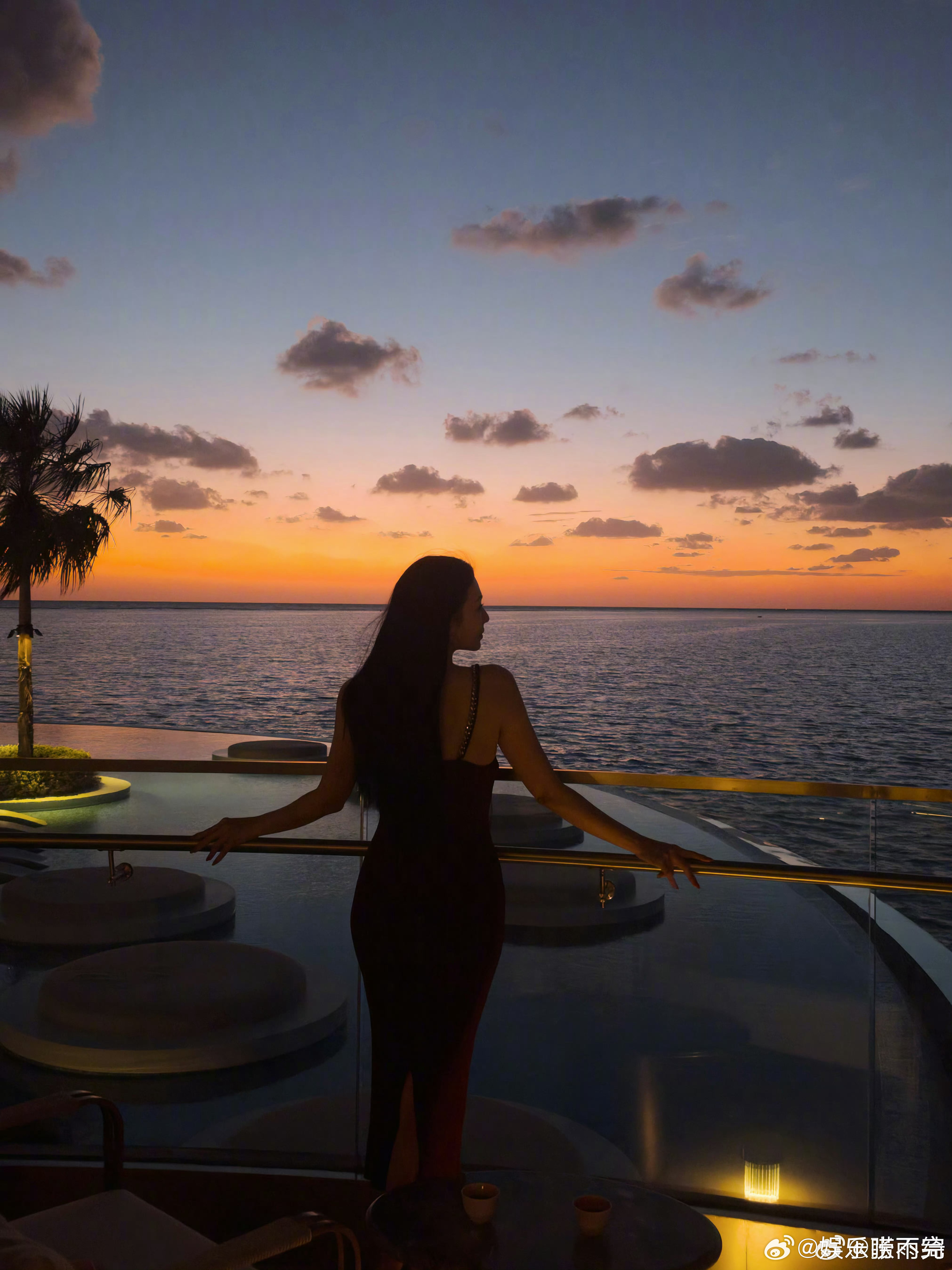 张雨绮 我的身材很曼妙 小麦色肌肤配曼妙曲线，海边随拍都亮眼，姐姐的旅游照请无限