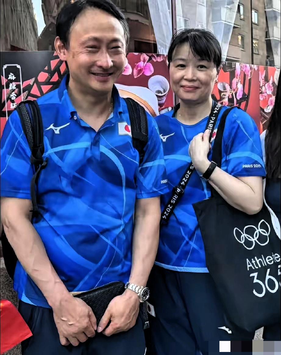 体育界，我最不理解的，
就是张本智和的爸妈了。

整个Wtt最忙的人就是张本智和