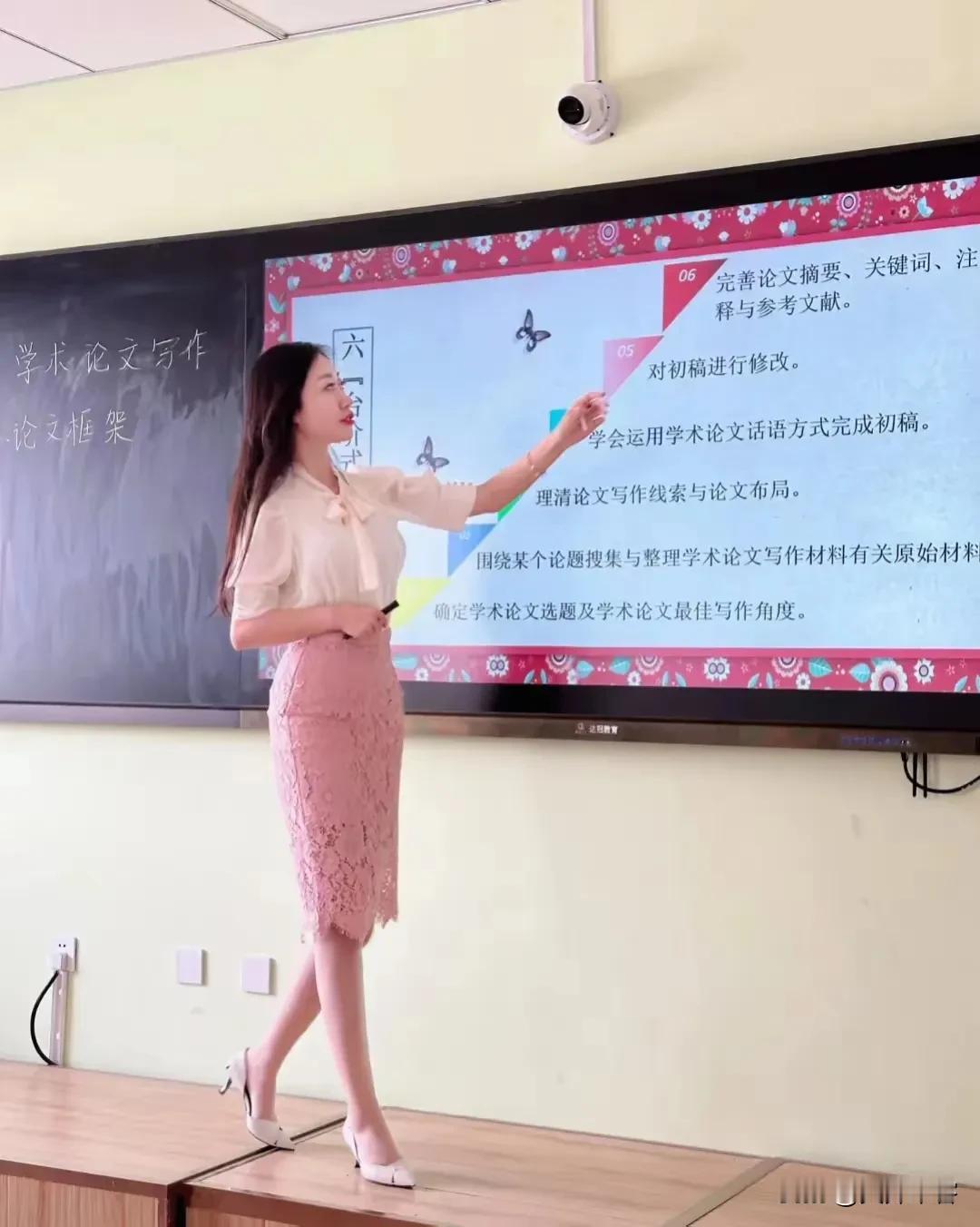 大胆预言: 十年以后男孩子大部分会失去血性。看看现在学校里，基本被女教师统治了，