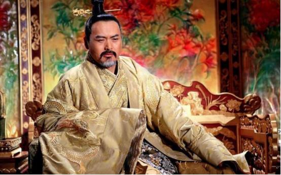 公元904年，朱温弑杀唐昭宗后，将昭宗12岁的儿子立为傀儡皇帝，不久后，朱温宴请