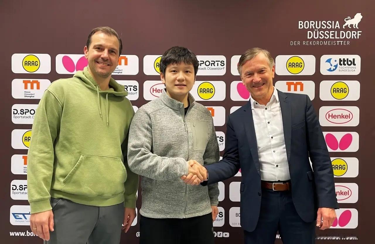 樊振东将离开萨尔布吕肯乒乓球俱乐部，然后加入了新的俱乐部。

我还以为王励勤前不