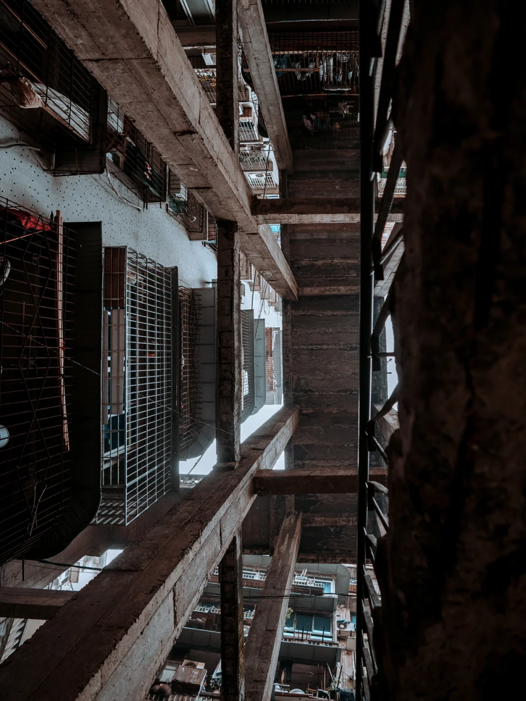 重庆小众打卡|现实版的三维盗梦空间