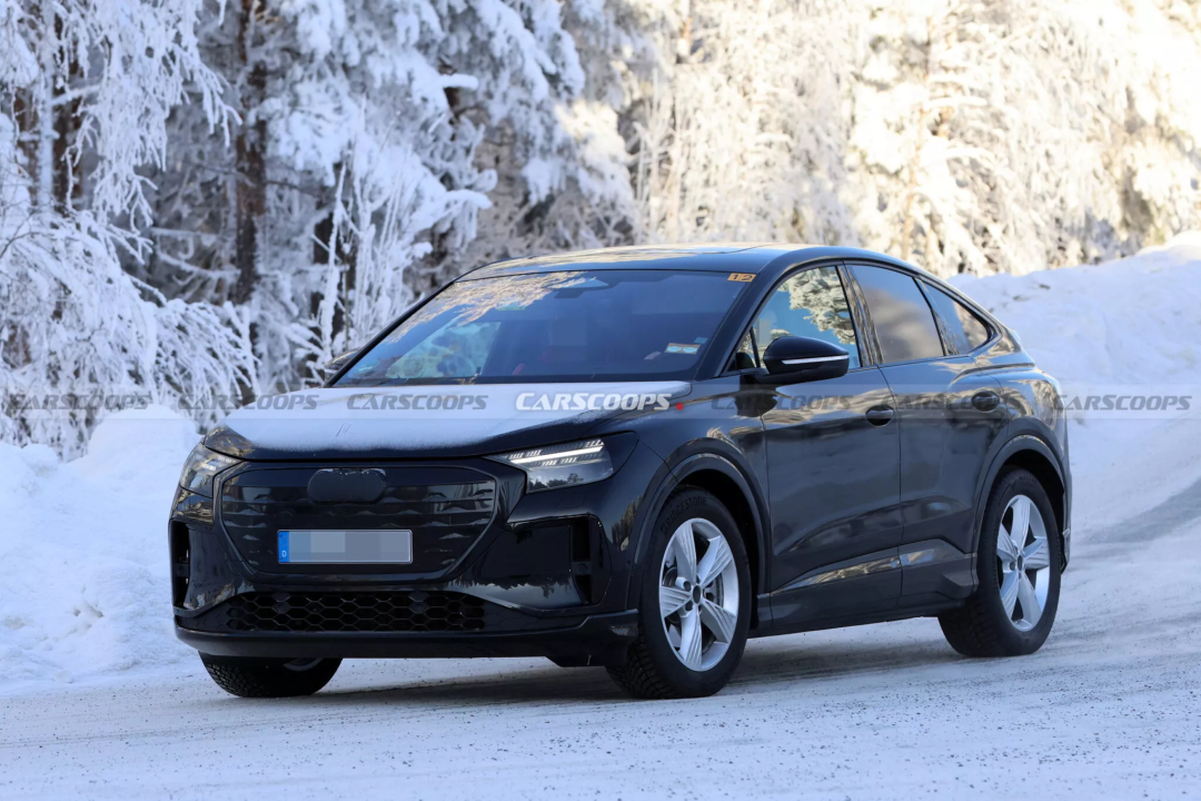 车市热门 奥迪正在紧锣密鼓地测试中期改款的Q4 e-tron车型。近日，谍照摄影