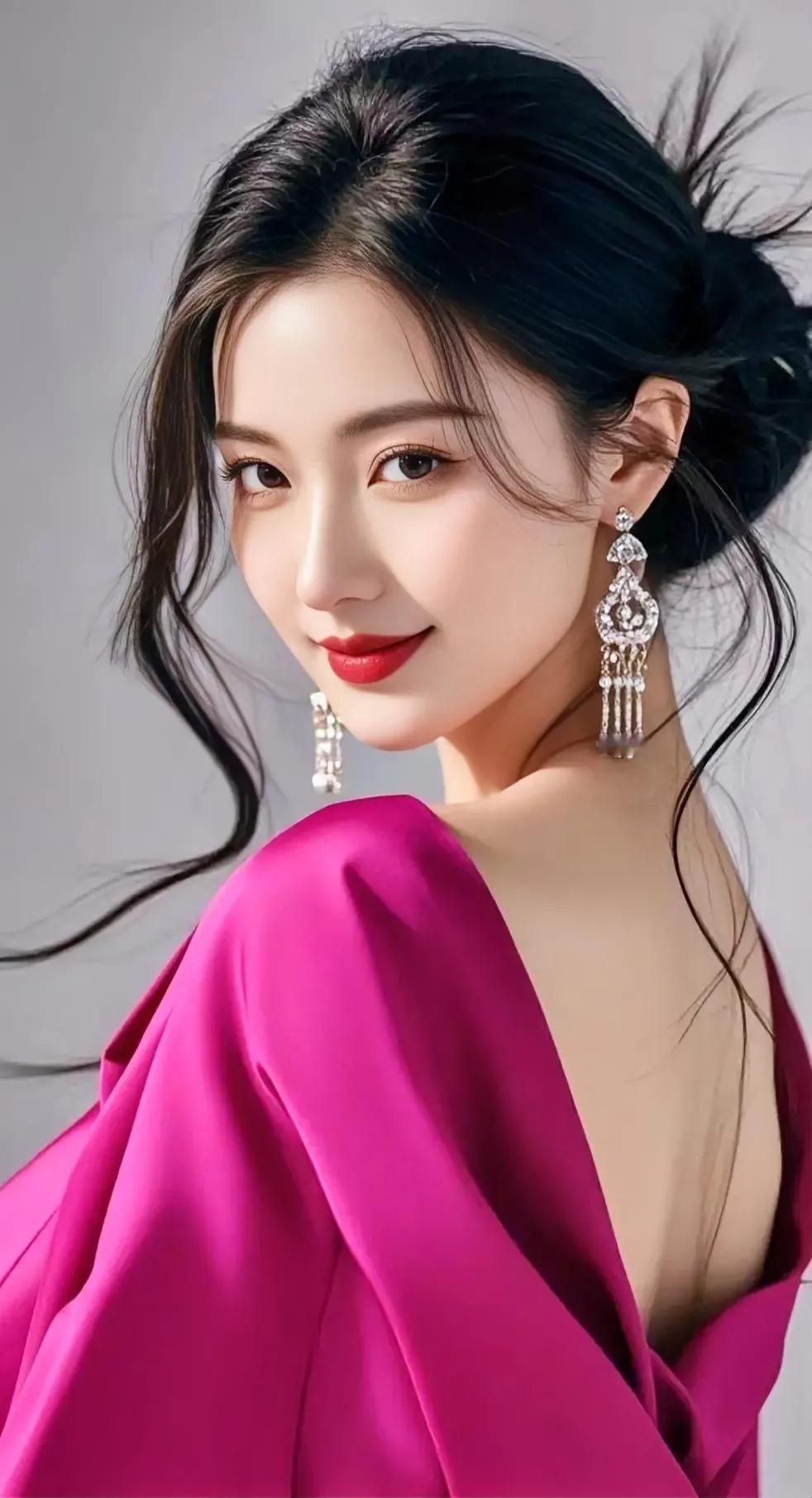 红袖添香夜，玉颜映紫霞。留靓影睹芳颜 红颜惹人醉 美人脸相思愁 隔世离愁的红颜