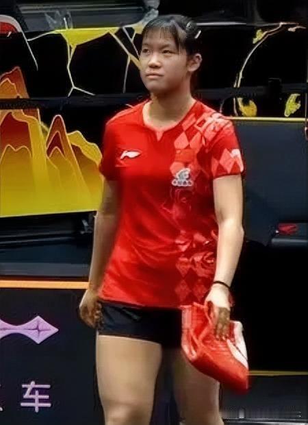北京时间10月7日，2026WTT中国大满贯展开一场女单1/16决赛的较量。最终