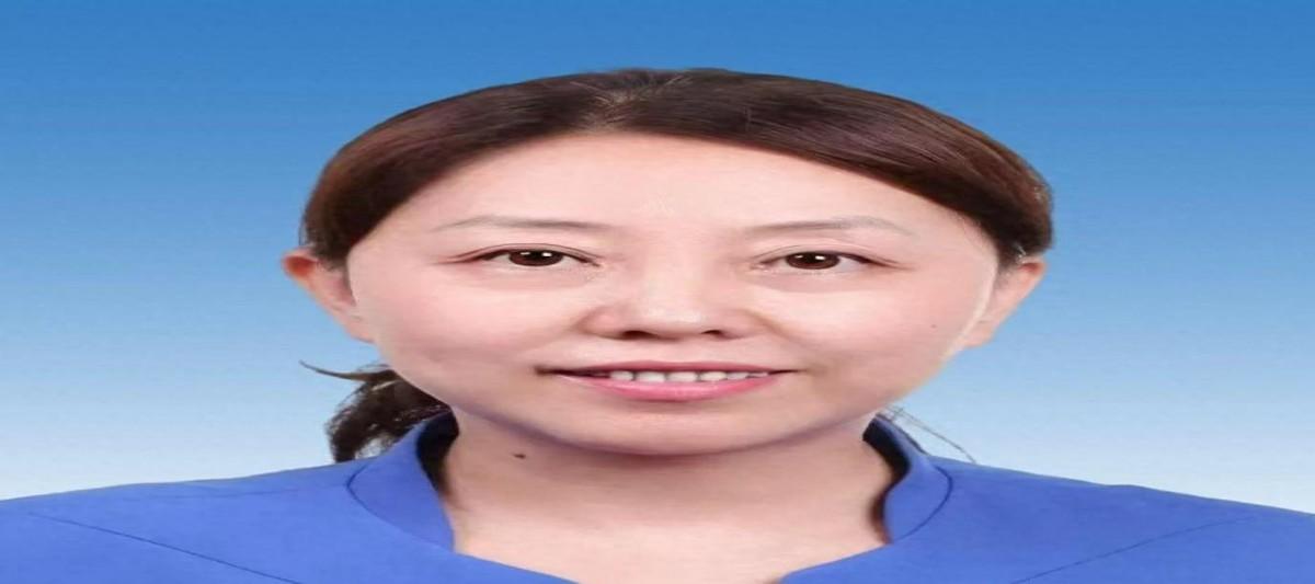 听说北京电影学院和北京服装学院最近都换了大当家啦！先是北京电影学院，10月18日