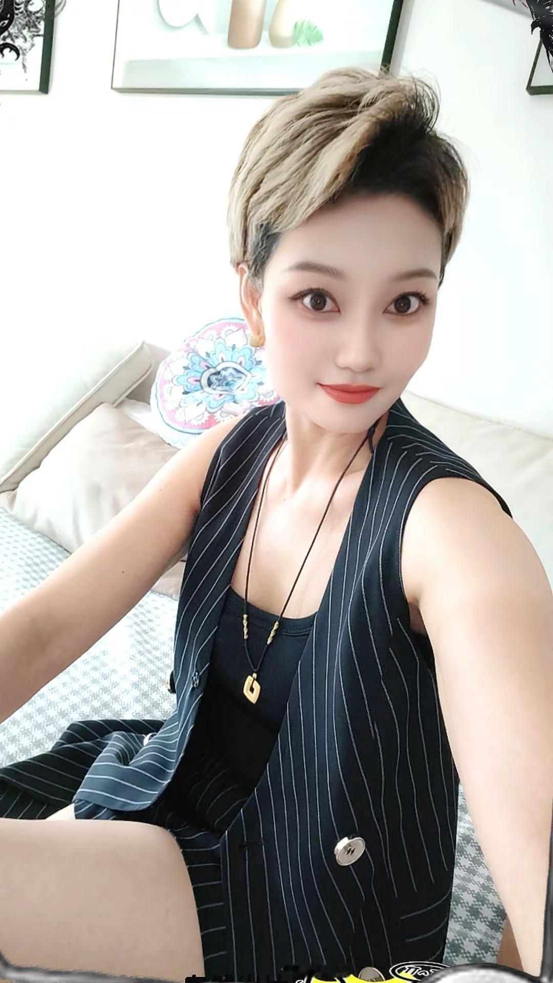 😁