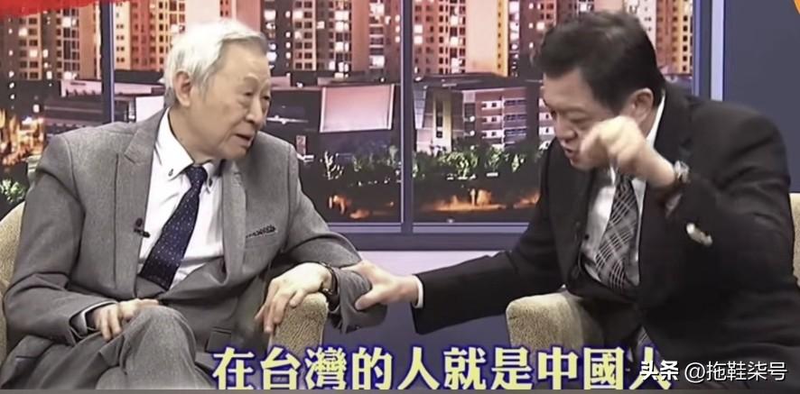 台湾时事评论员周锡玮：台湾人就是中国人！我们可以做任何的牺牲，但这种牺牲不是让我