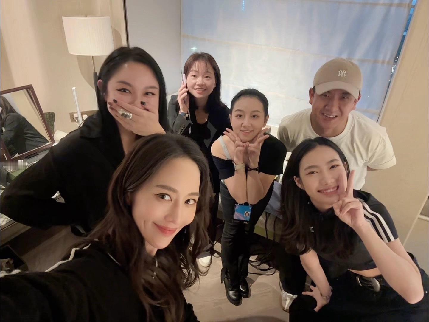 张钧甯带助理减肥36斤 张钧甯帮助理减36斤这件事太圈粉了！助理从122斤降到8