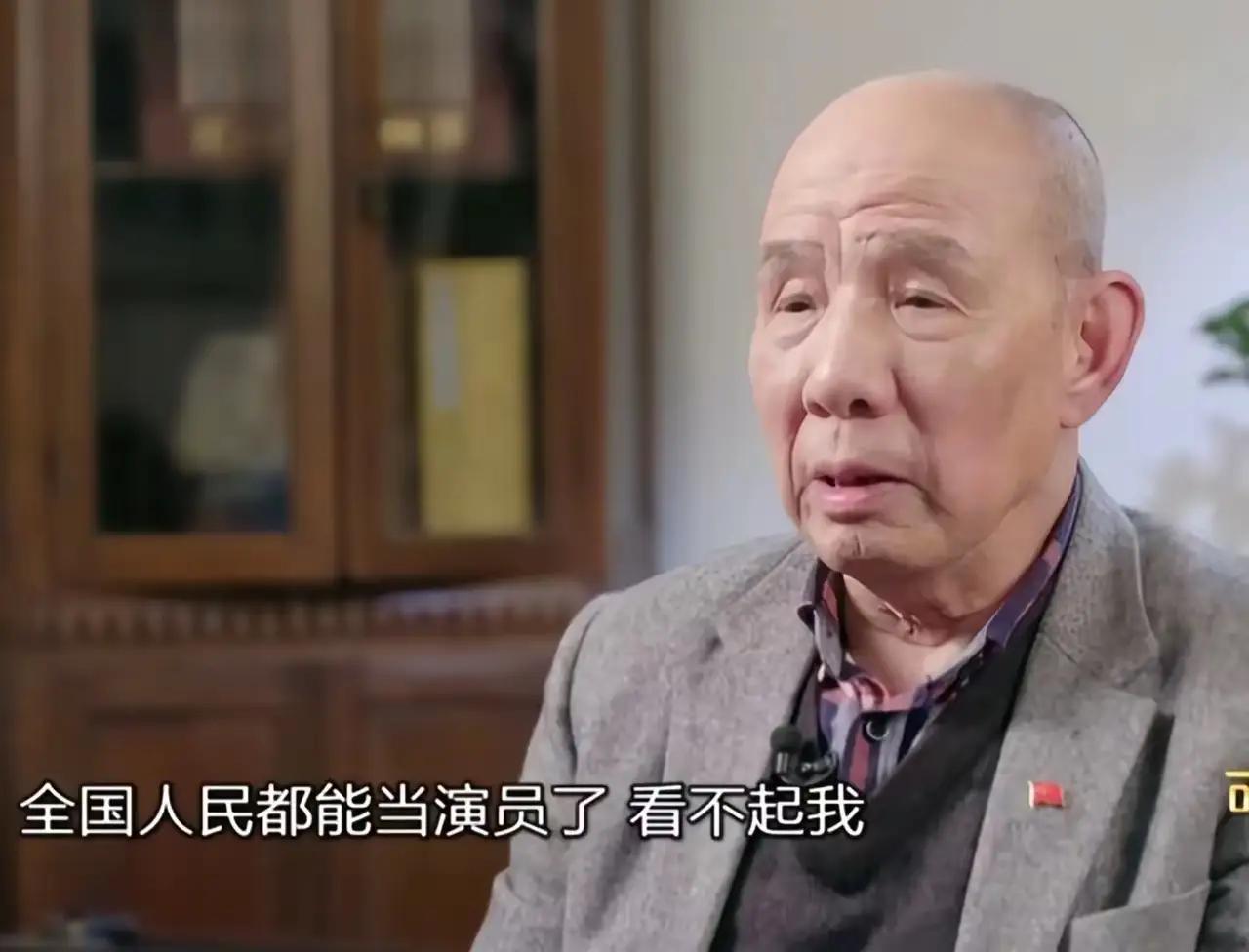 明星只有在死亡的时候才能达到一个高度？才能出现很多虚无的追捧者？这么多二三线的老