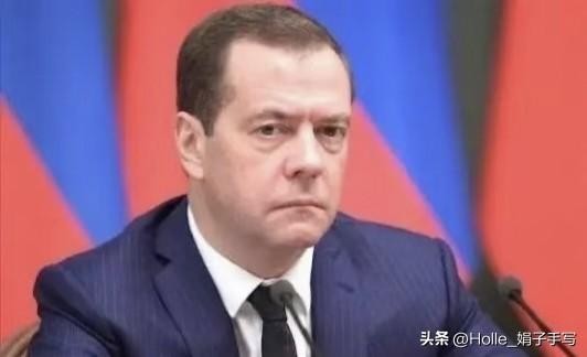 中东王爷们彻底破防！梅德韦杰夫一句话戳穿美军真相
 
中东这下彻底炸锅了！3月7