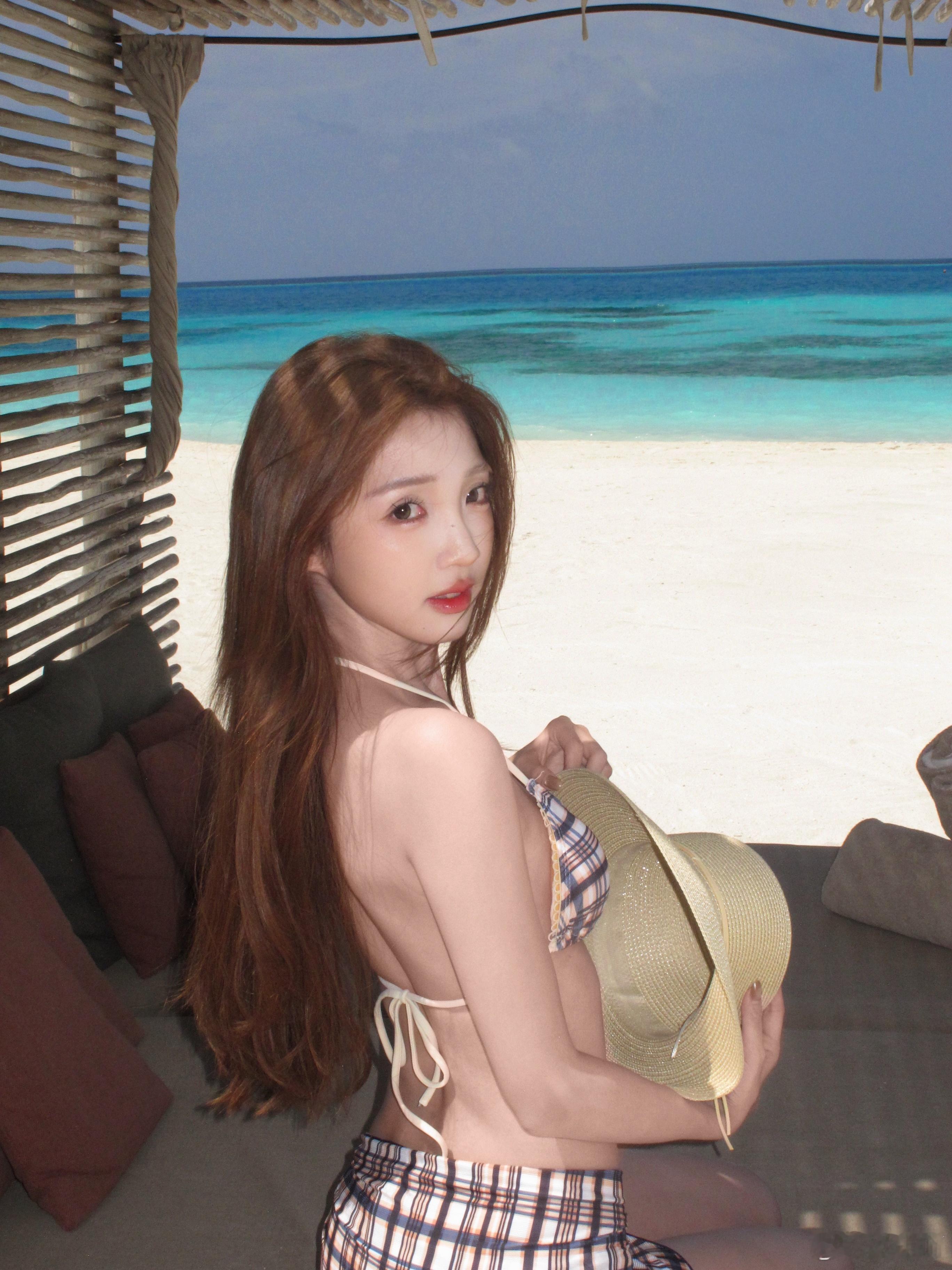 是很美的海 ​​​