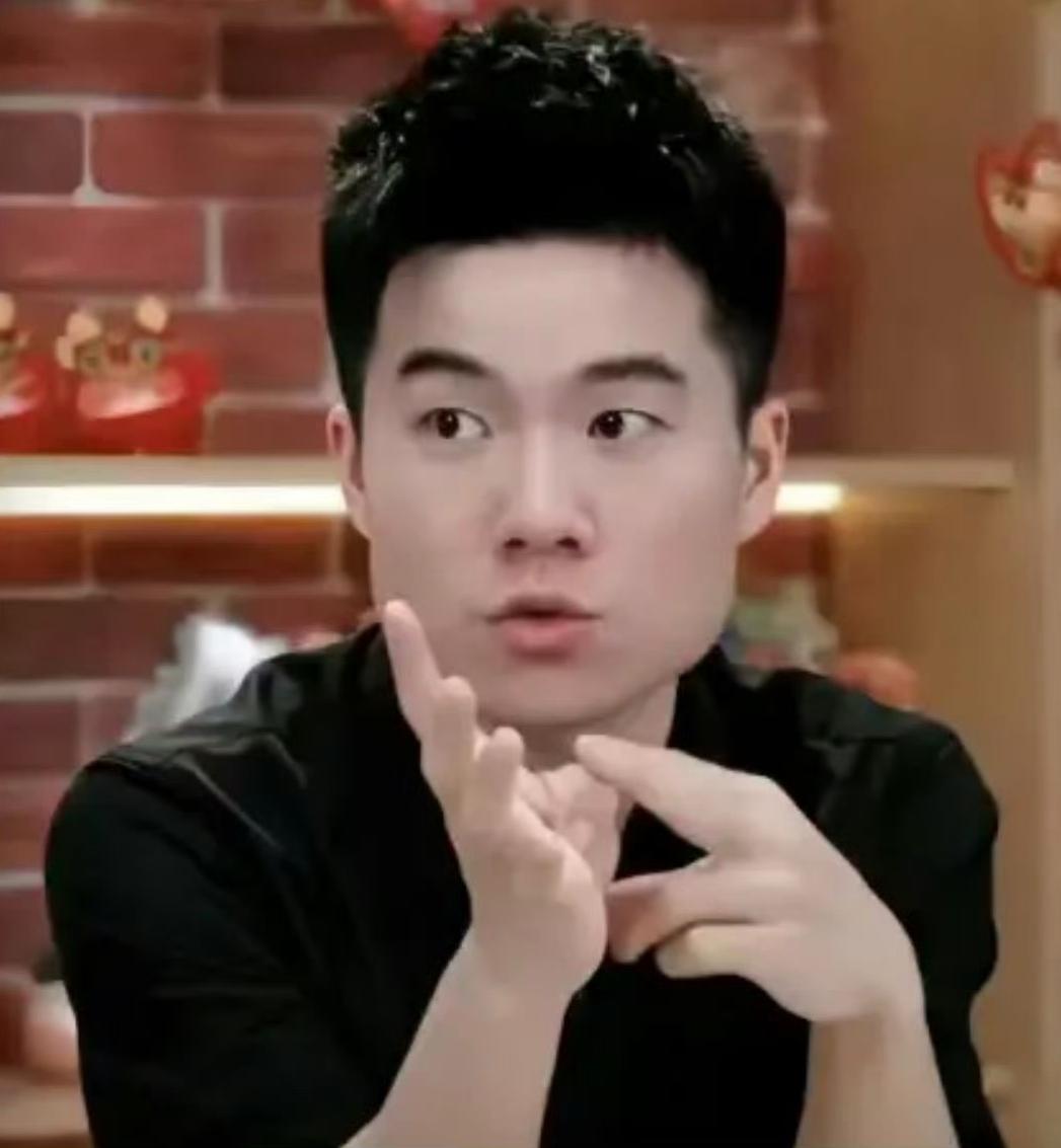 到底是谁在董宇辉的直播间里买东西？真不理解，一个曾经背刺了发掘自己“伯乐”的人，