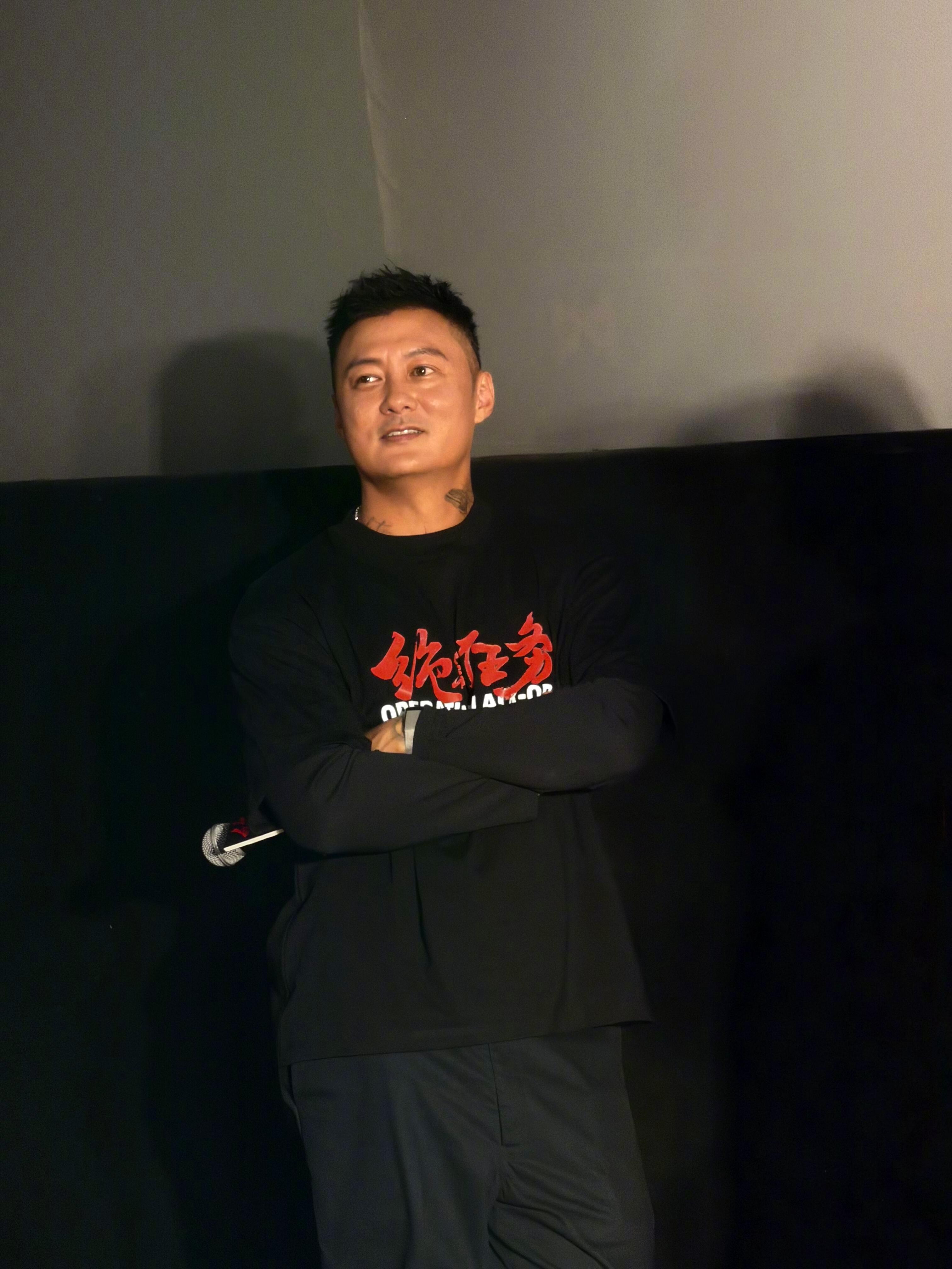 余文乐来披荆斩棘的原因找到了余文乐运气属实被余文乐的运气折服了！一众哥哥打拼争取