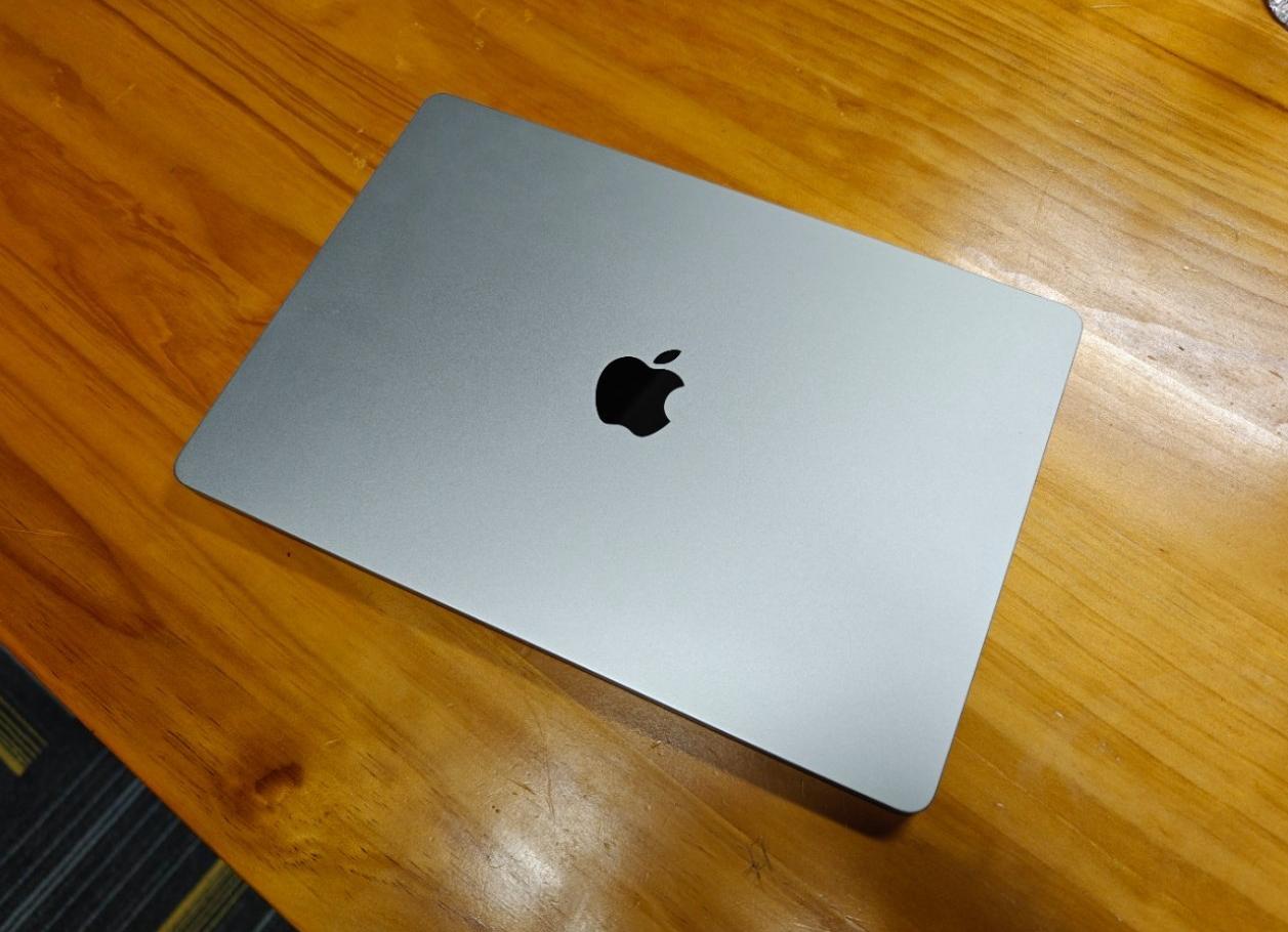 真没必要“神化”MacBook Air，如果只是日常通勤办公，现在的Win本其实