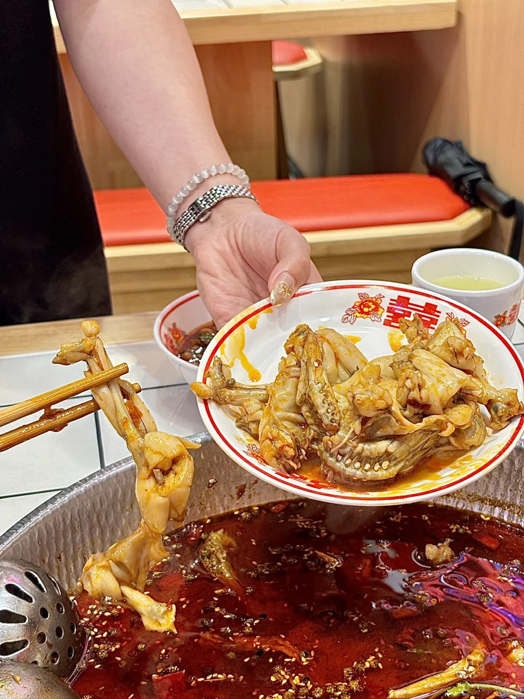 漳州)来晚一步差点没位置 前三的美蛙鱼火锅