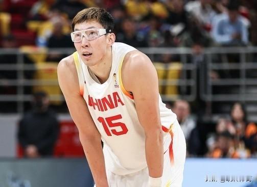快把周琦请回来吧！
本以为输给日本男篮后，中国男篮会打起精神战胜伊朗队，为自己挽