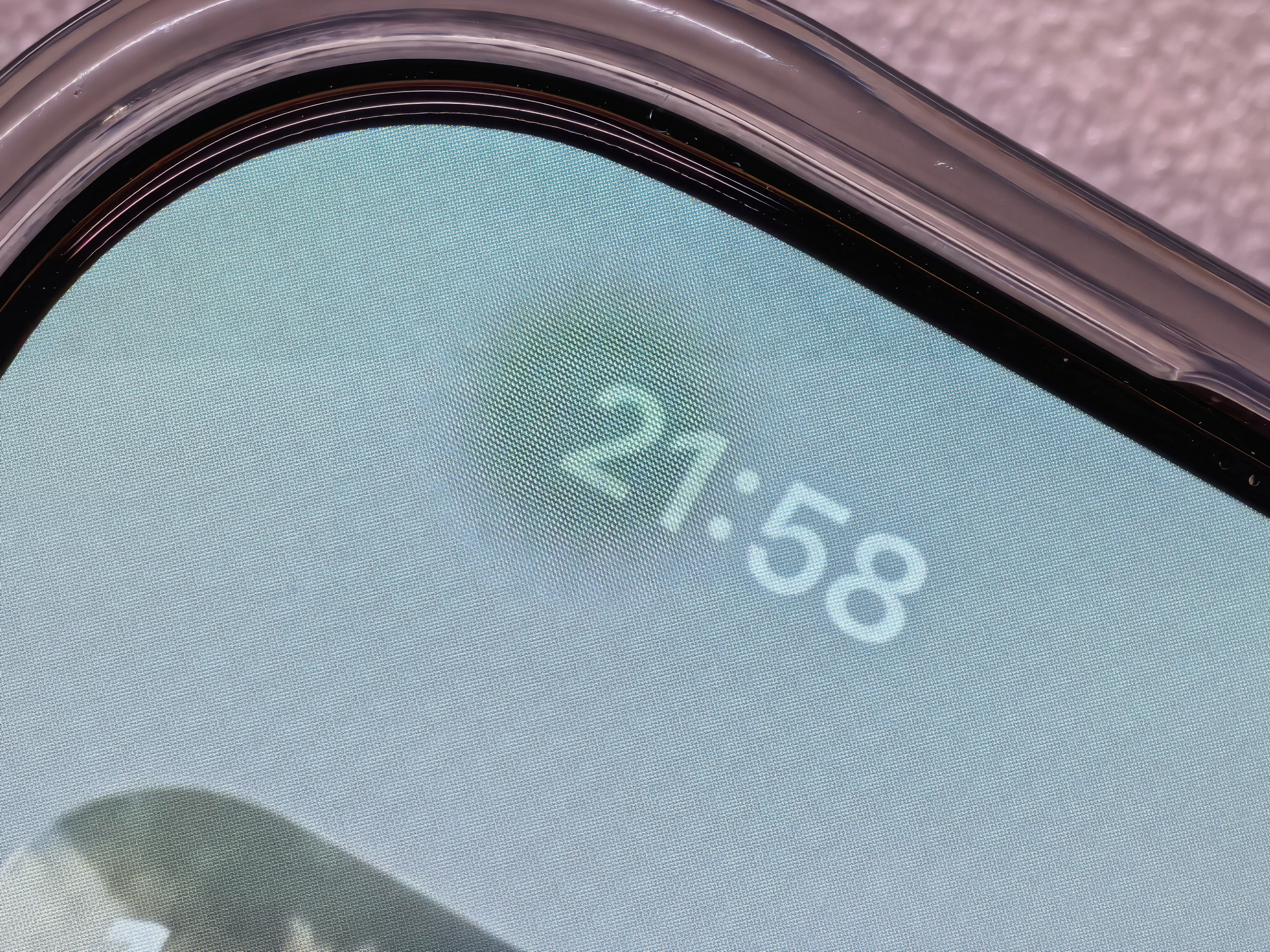 我是不是有点过于敏感了？现在拿着iPhone 18 Pro Max，每次看时间的