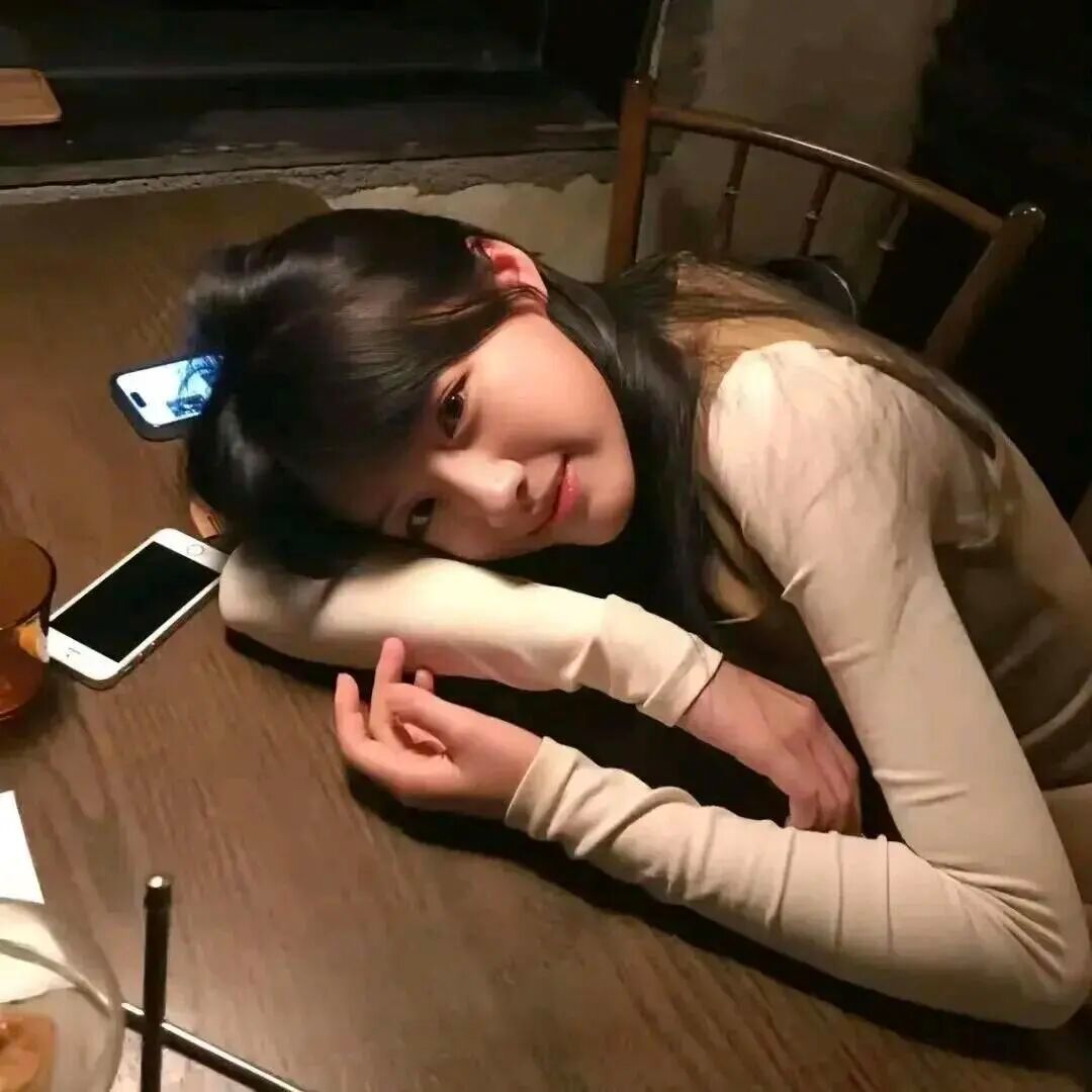 𝗪𝗲𝗖𝗵𝗮𝘁头像 ‖女生头像‖氛围感‖优质女头‖小众高级 ‖无水印女