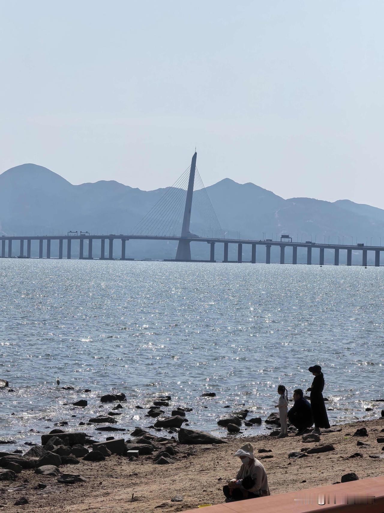 男人选伴侣的品味是可看出他离自己工作事业的上限到底还有多远的。
	
因为自我是抽