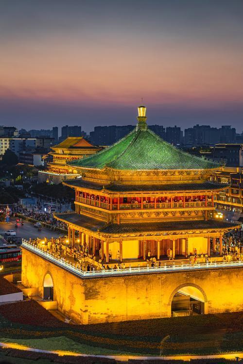 不管你知不知道，这就是铁的事实∶

2023：
县城游 94亿人次 
热门景点 