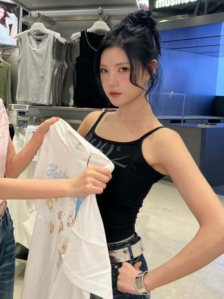 17岁就拥有这么完美的臂展和如此小的脸蛋认真的吗🫪 