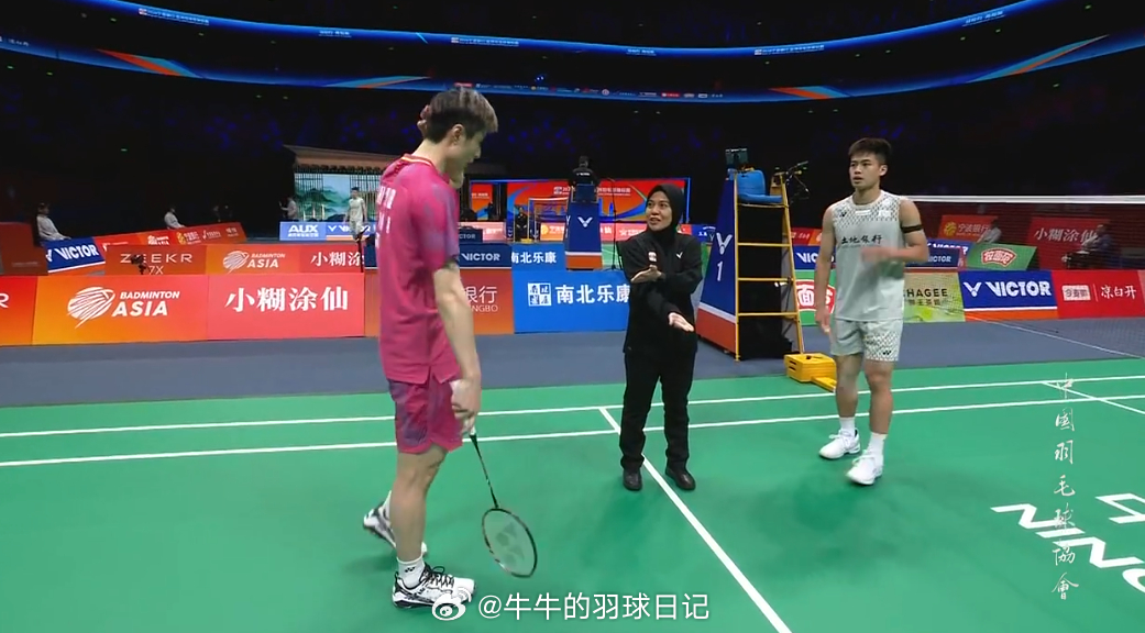 男单 1/16赛 李佳豪 6-11 石宇奇 2026年羽毛球亚锦赛