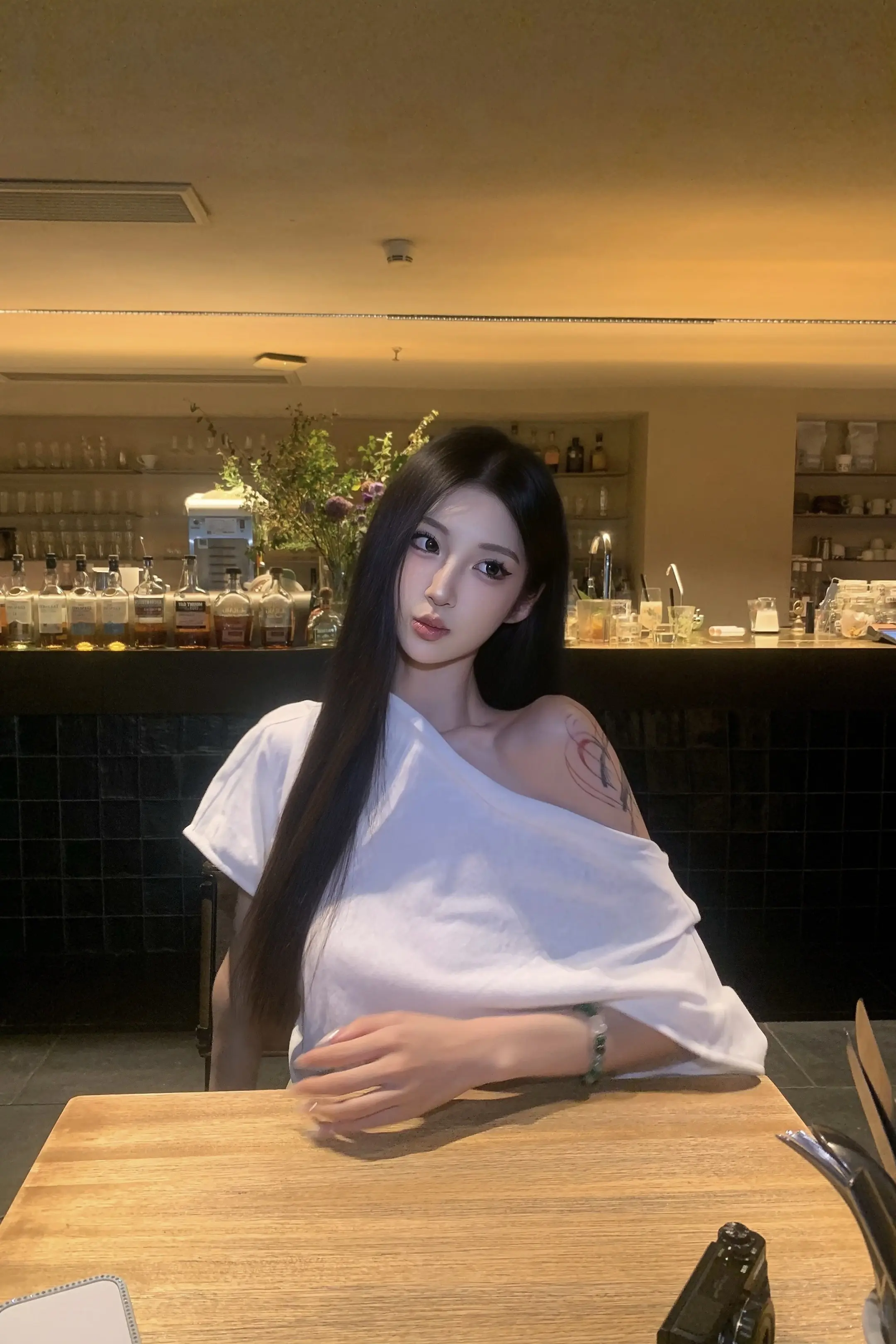 不装的照片姐不拍