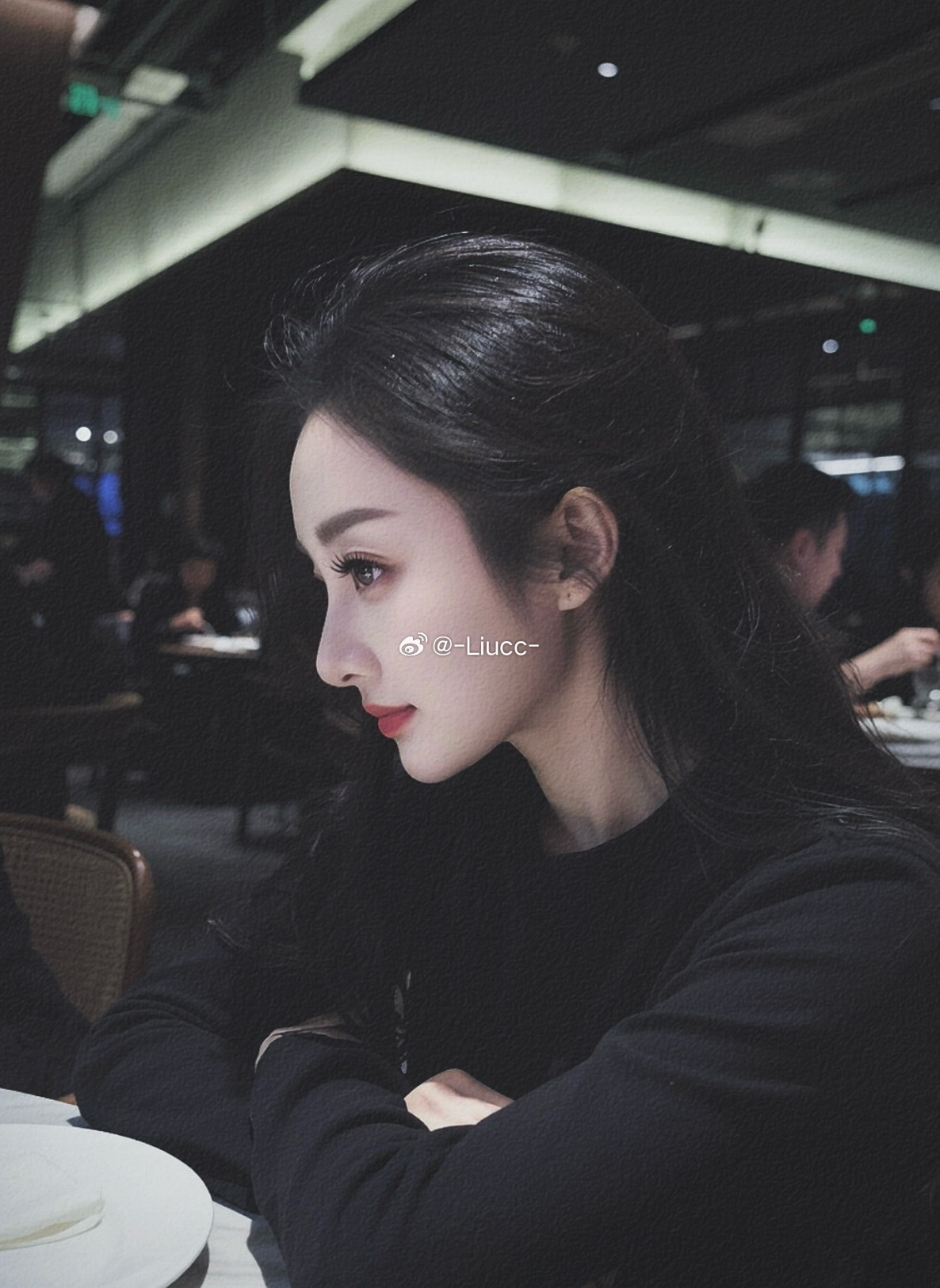 把自己养的越来越快乐、平静 其他的都不太感兴趣 