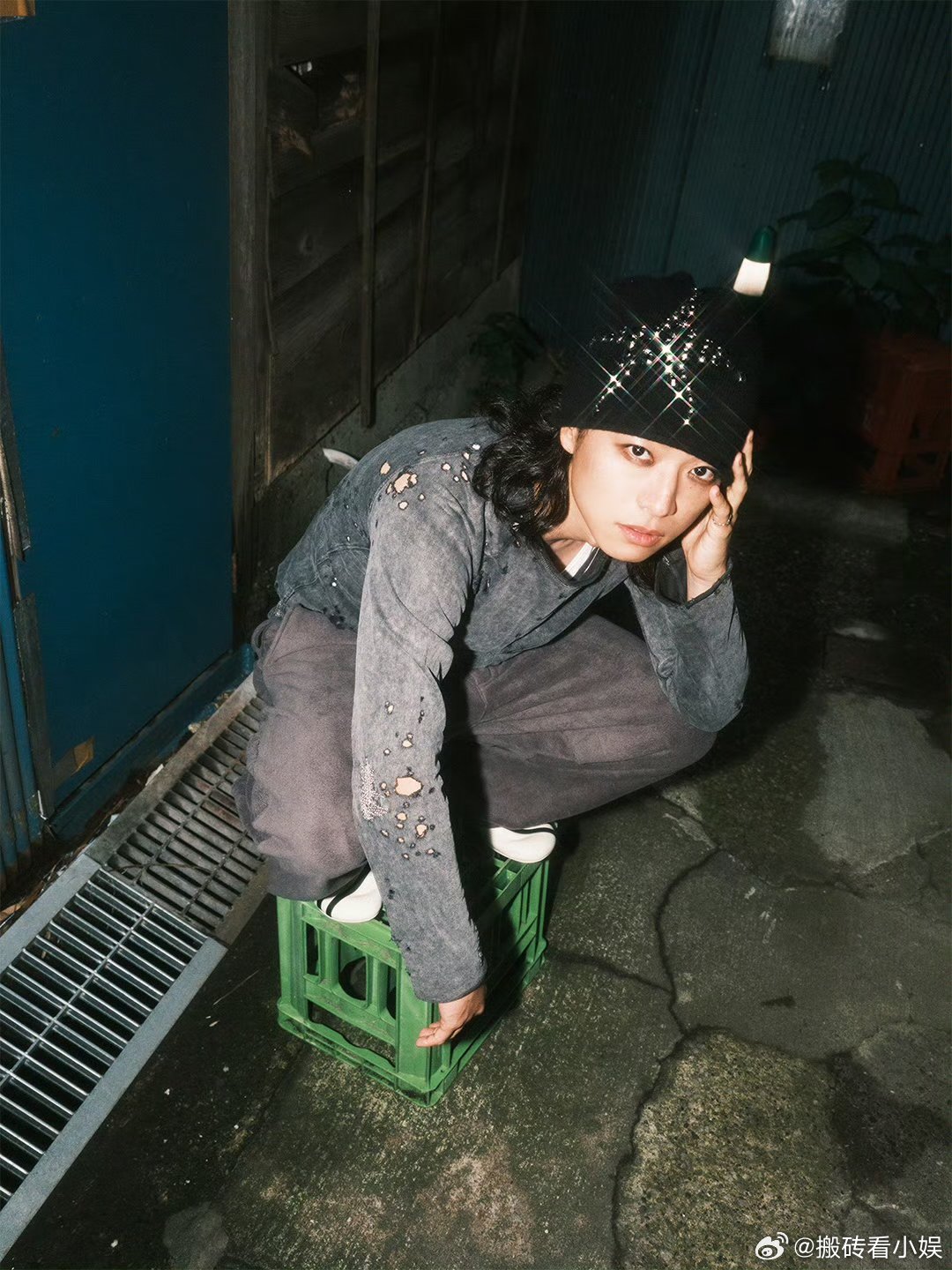 ONEOREIGHT先行曲MV不局限单一曲风，融合多种街头元素，这首夏日仙曲新鲜