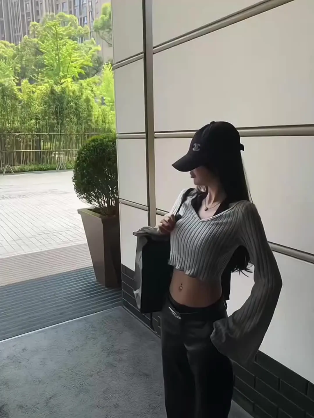 不敢睡觉 怕一觉醒来又要打工