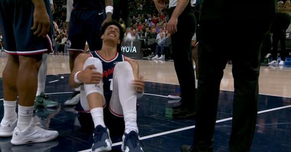 下面是一条关于快船小将尼德豪泽伤势的新消息！在今天快船主场迎战步行者的比赛中，目