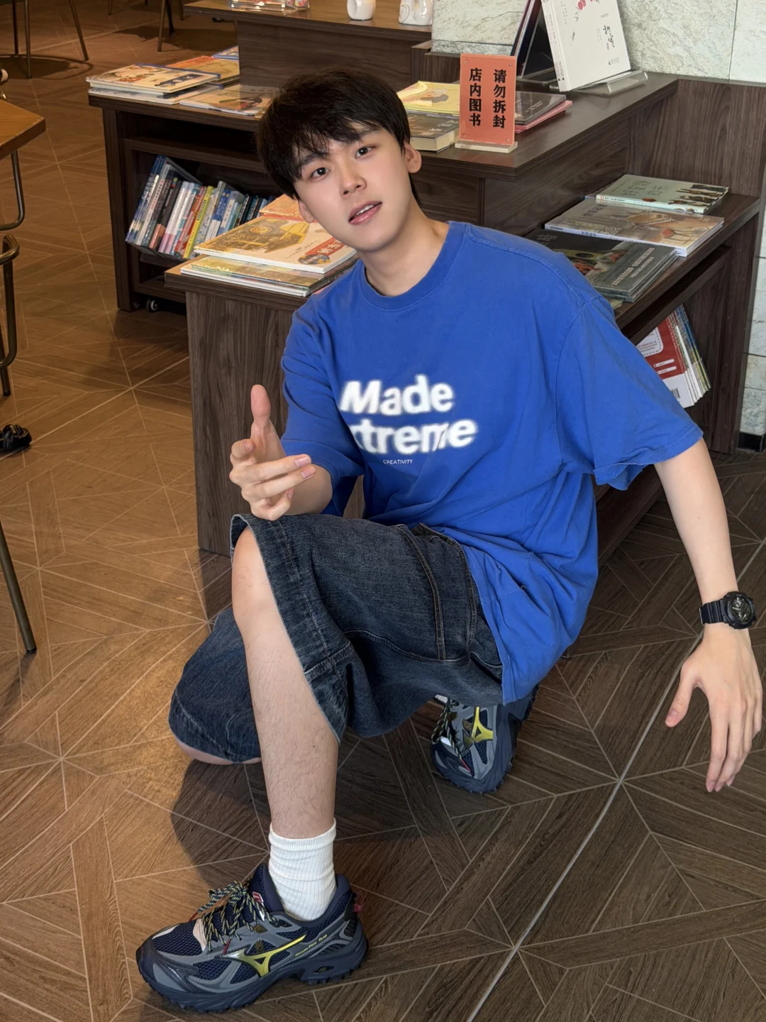 会喜欢图书馆里安静看书的男大吗