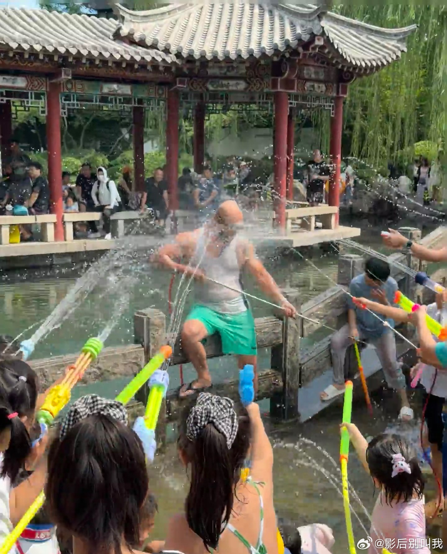 谁能解释一下济南这个现象？五龙潭济南