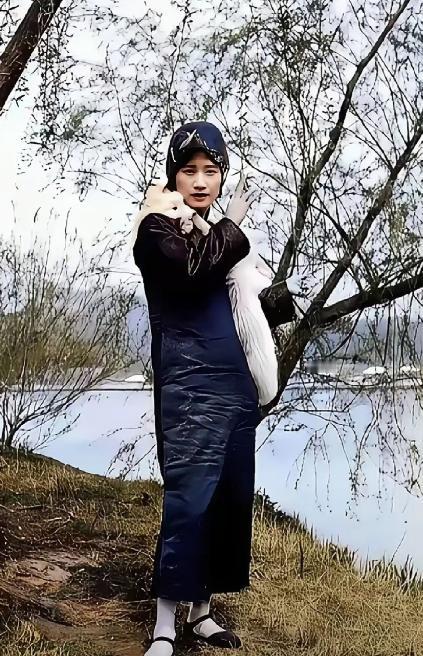 一个性学专家说：“女人不怕被白嫖，只要你能够看明白，征服99%的女人没有问题。毕